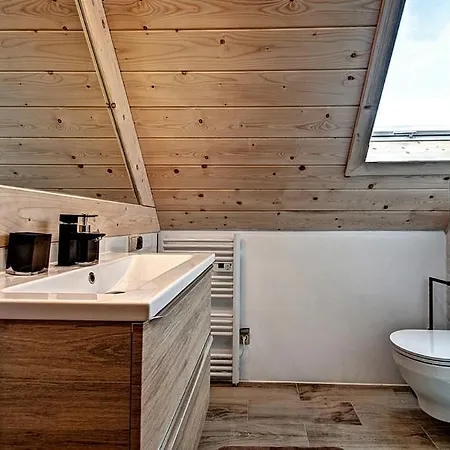Holiday home Osada Hanka Luxury